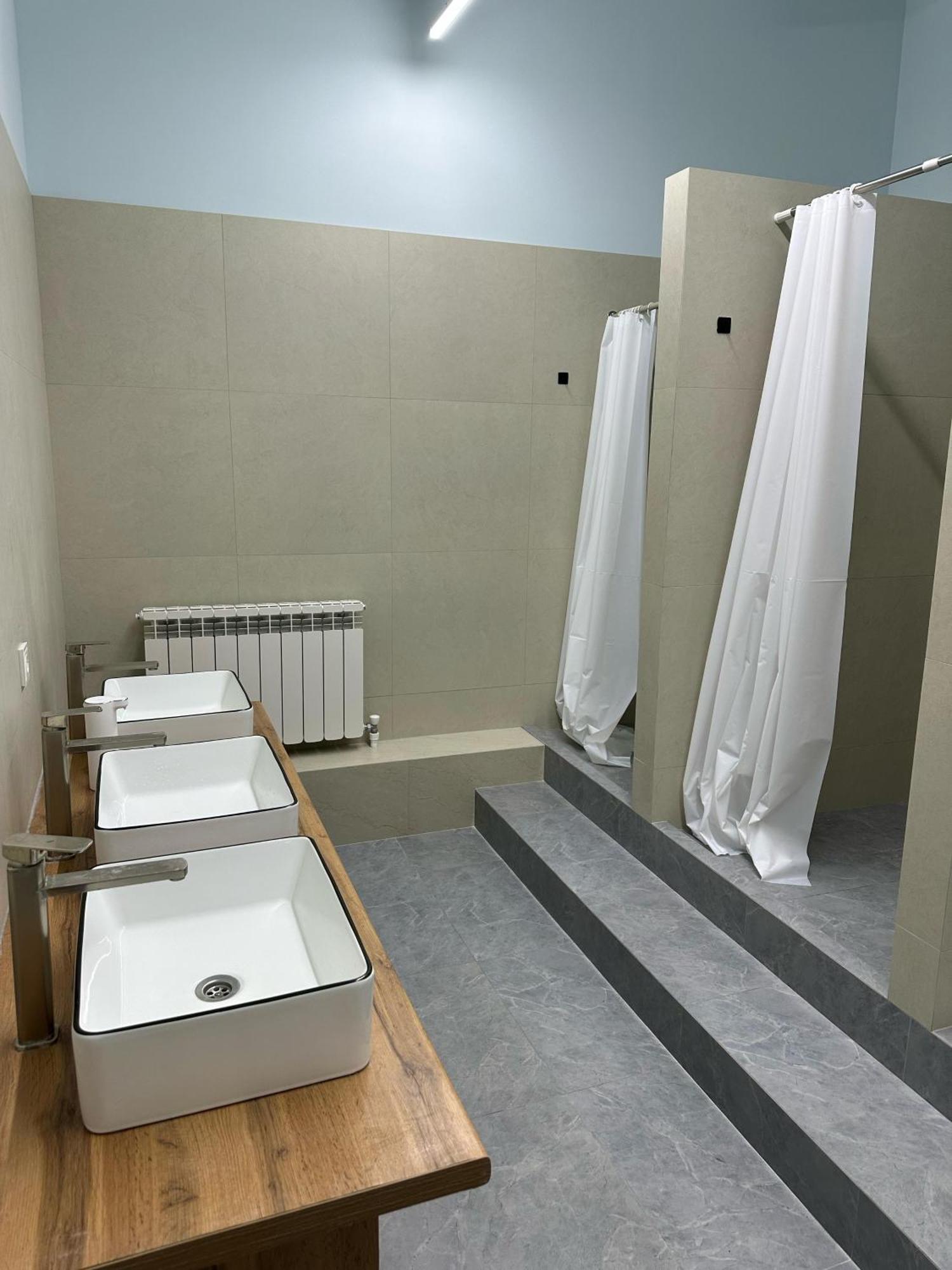 Hostel O2 Almatı Dış mekan fotoğraf